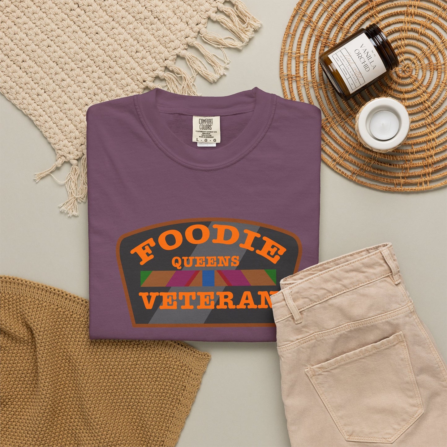 L.O.E.F Foodie Veteran QUEENS Unisex Tee Shirt (Orange)