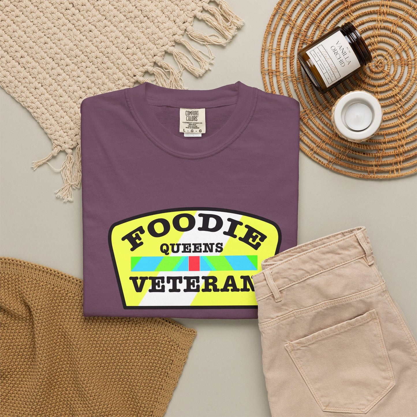 L.O.E.F Foodie Veteran QUEENS Unisex Tee Shirt (Yellow and Black)