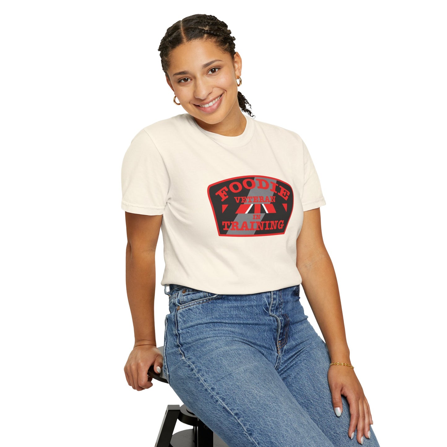 L.O.E.F Foodie Veteran IN TRAINING Unisex Tee Shirt (Red)