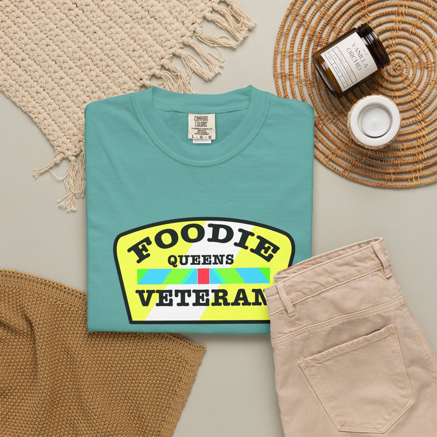 L.O.E.F Foodie Veteran QUEENS Unisex Tee Shirt (Yellow and Black)