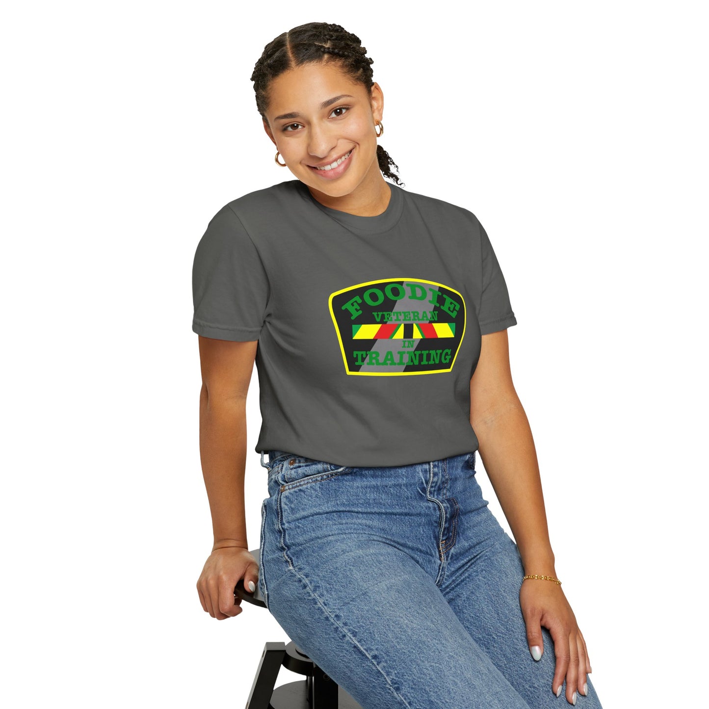 L.O.E.F Foodie Veteran IN TRAINING Unisex Tee Shirt (Green)