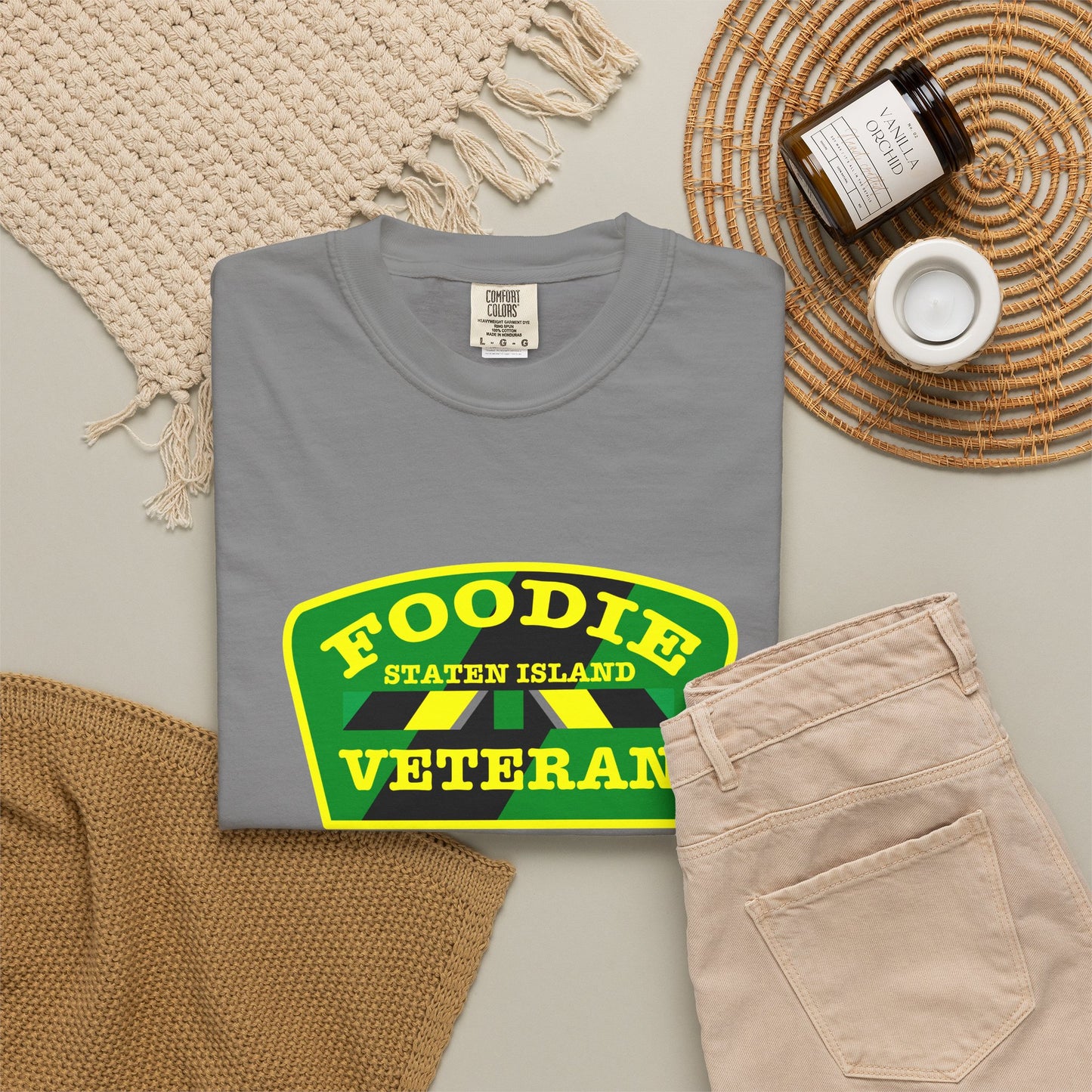 L.O.E.F Foodie Veteran STATEN ISLAND Unisex Tee Shirt (Yellow and Green)