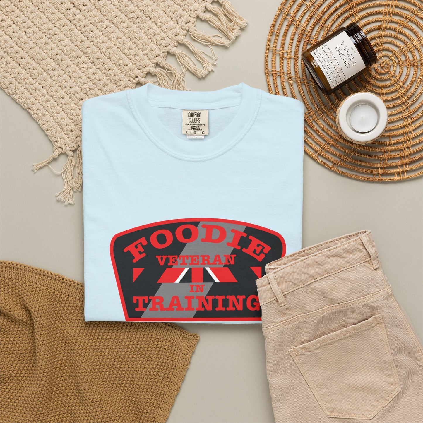 L.O.E.F Foodie Veteran IN TRAINING Unisex Tee Shirt (Red)