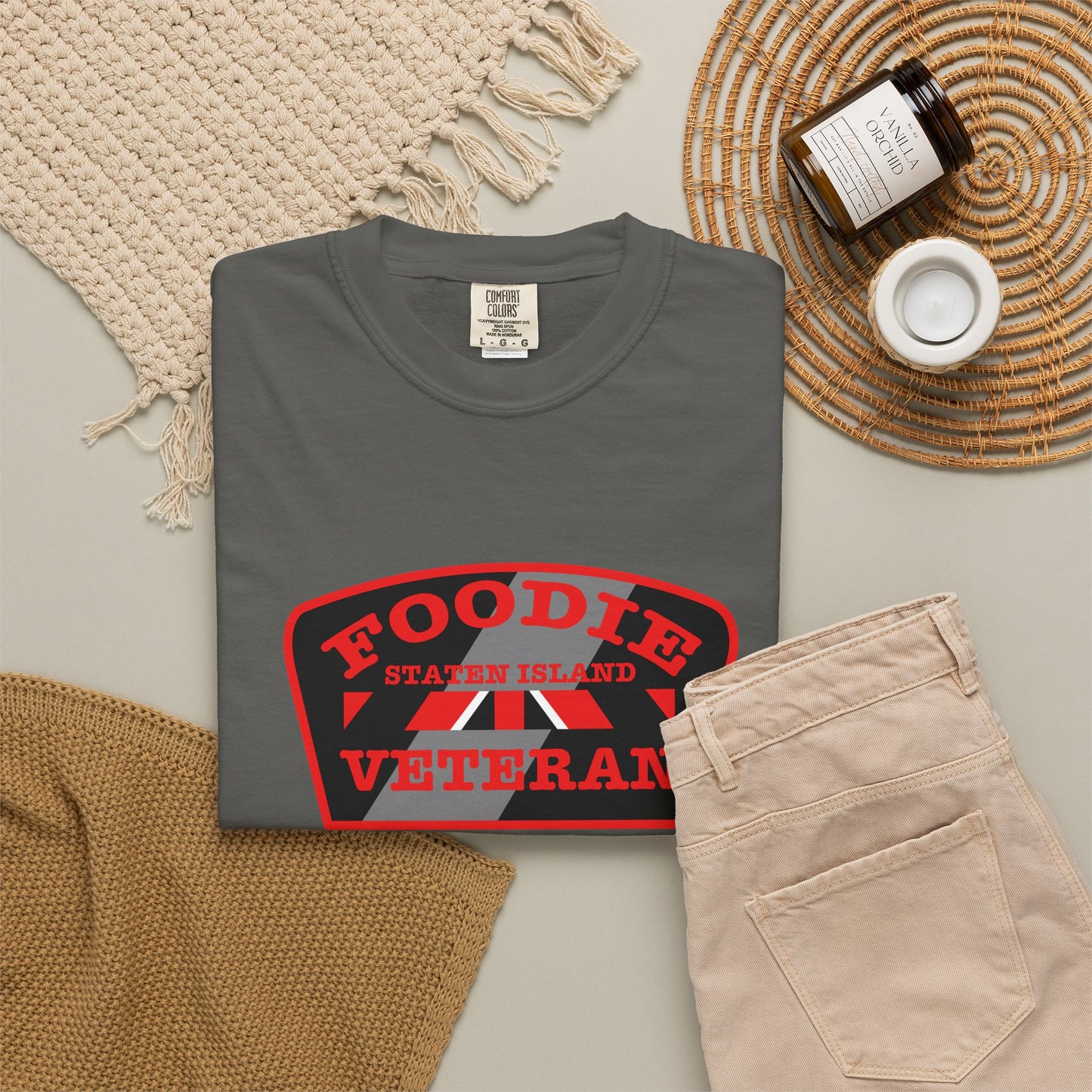 L.O.E.F Foodie Veteran STATEN ISLAND Unisex Tee Shirt (Red)