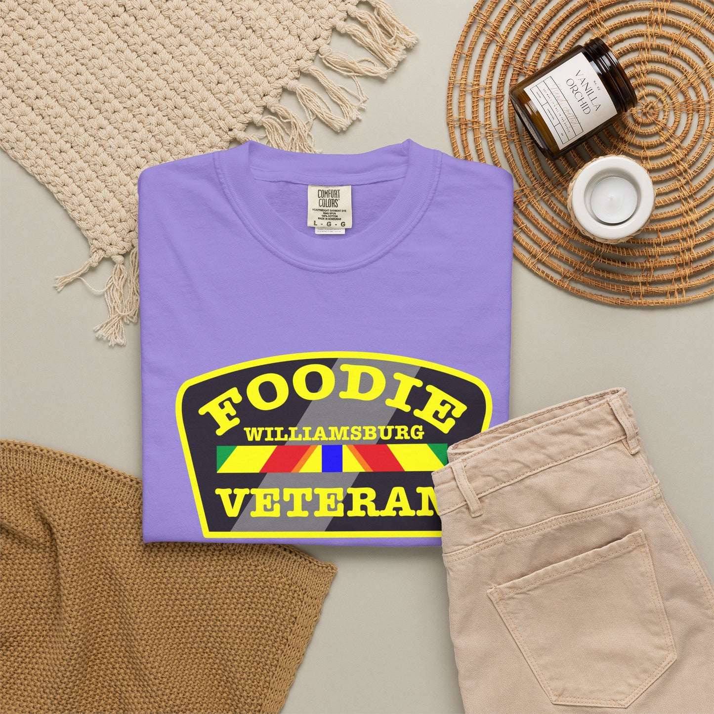 L.O.E.F Foodie Veteran WILLIAMSBURG Unisex Tee Shirt (Yellow)