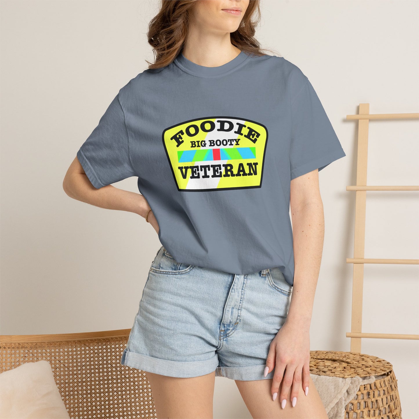 L.O.E.F Foodie Veteran BIG BOOTY Unisex Tee Shirt (Black)