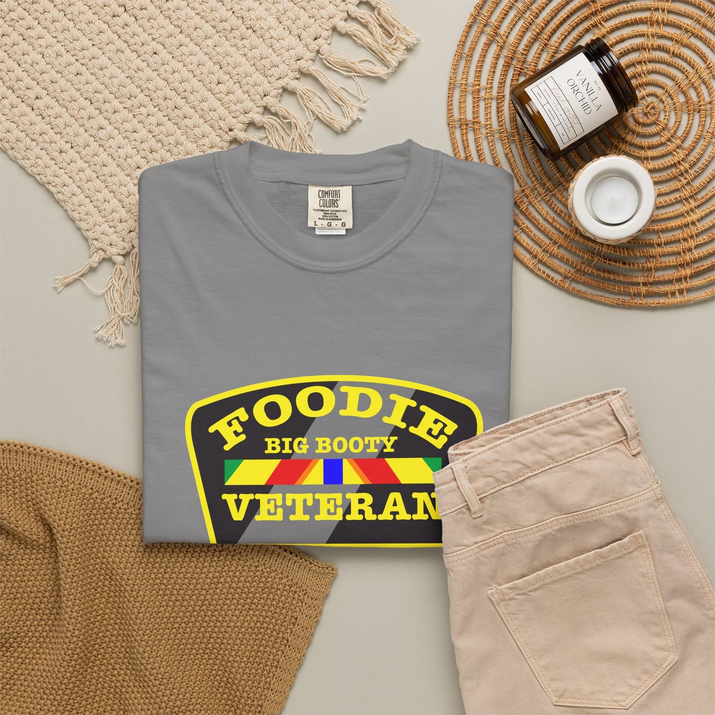 L.O.E.F Foodie Veteran BIG BOOTY Unisex Tee Shirt (Yellow)