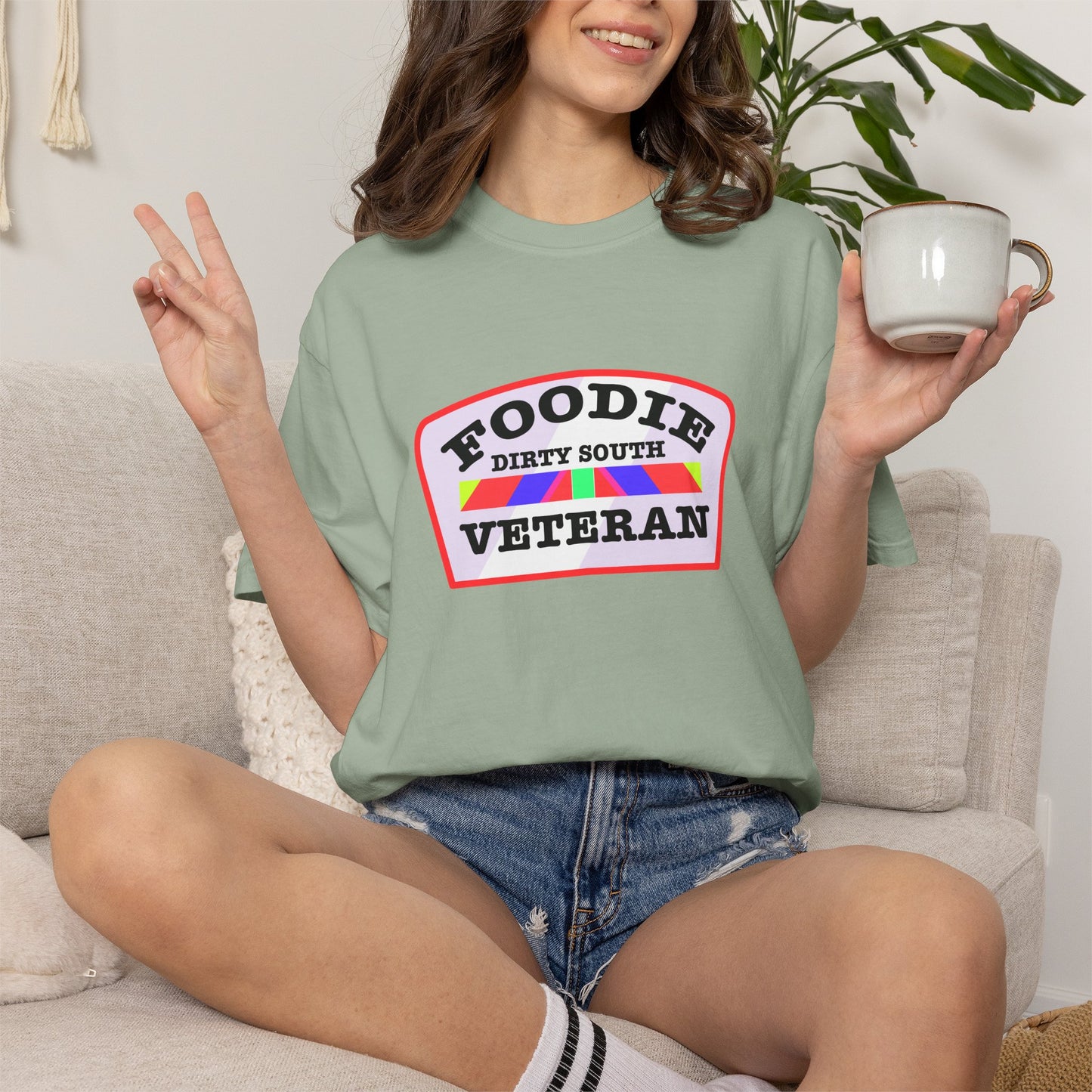 L.O.E.F Foodie Veteran DIRTY SOUTH Unisex Tee Shirt (Soft Pink)