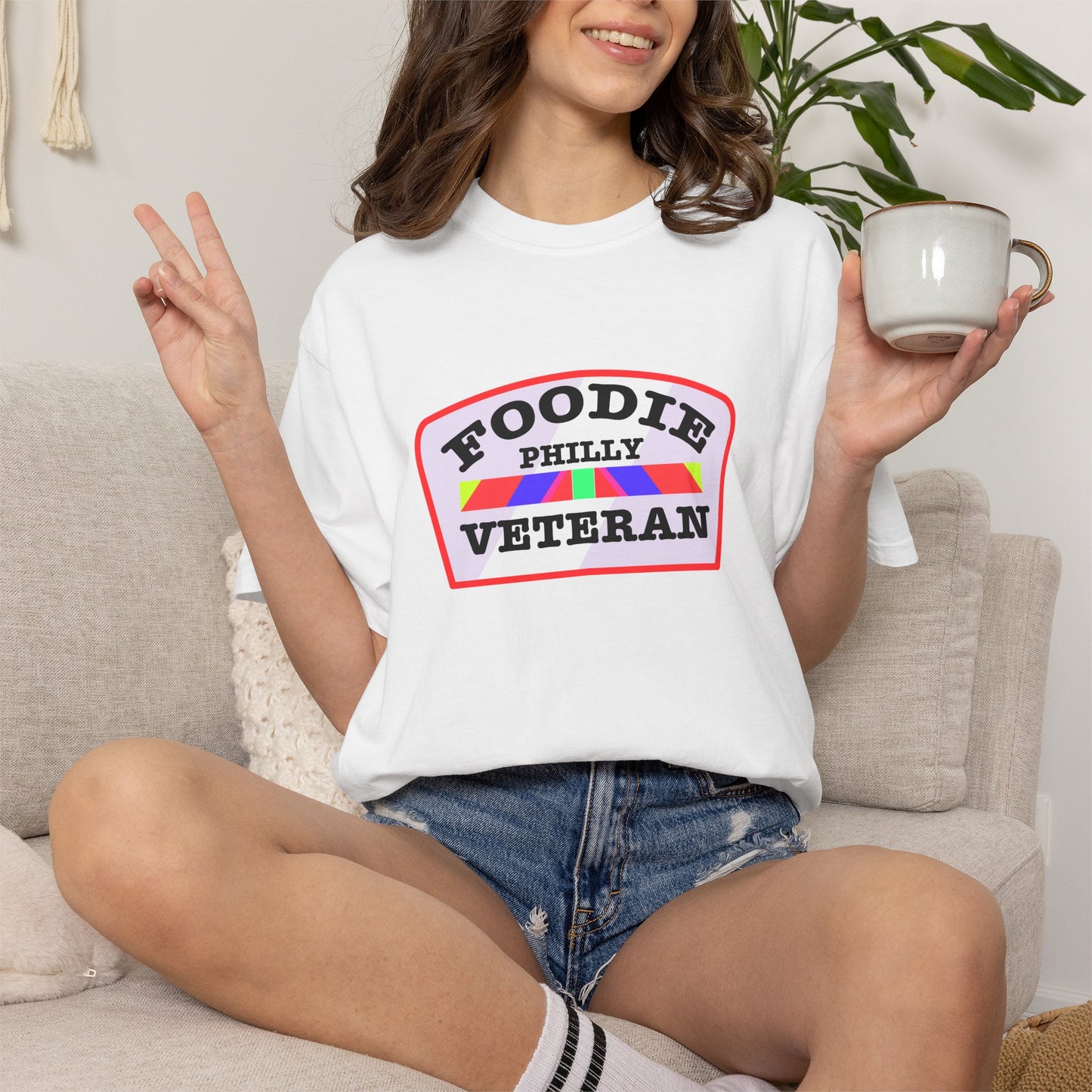 L.O.E.F Foodie Veteran PHILLY Unisex Tee Shirt (Soft Pink)