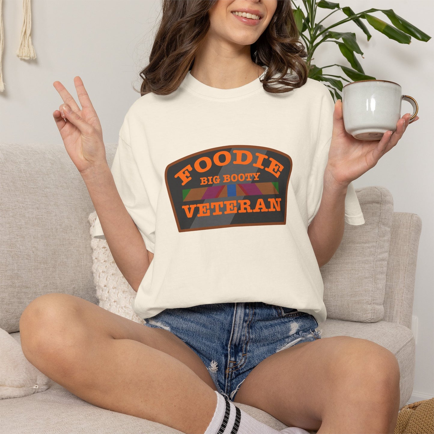 L.O.E.F Foodie Veteran BIG BOOTY Unisex Tee Shirt (Orange)