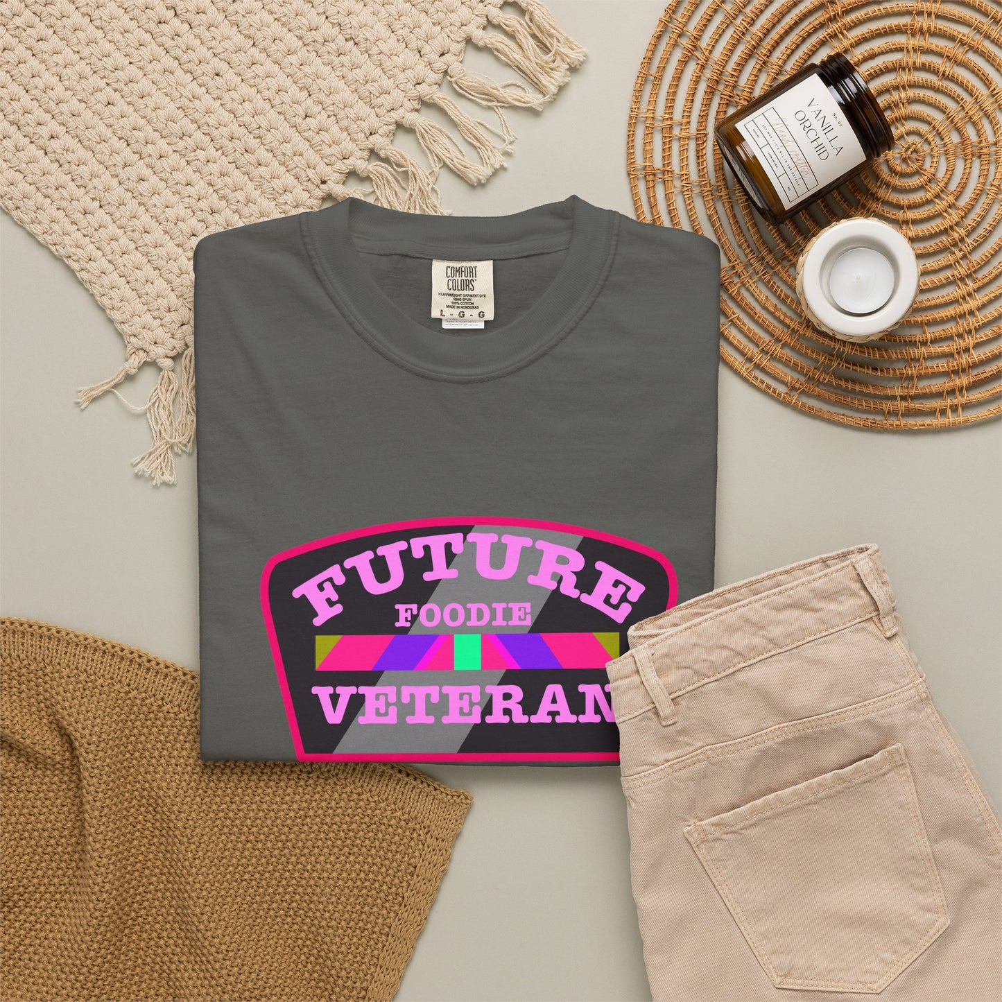 L.O.E.F Future Foodie Veteran Unisex Tee Shirt (Pink)