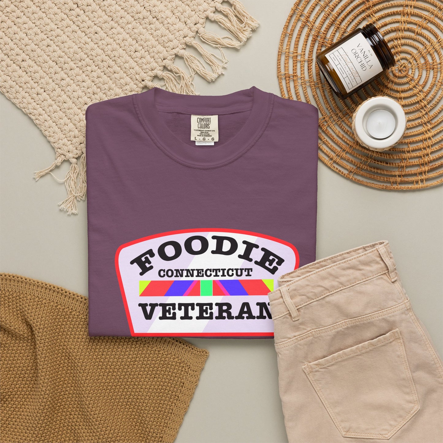 L.O.E.F Foodie Veteran CONNECTICUT Unisex Tee Shirt (Soft Pink)