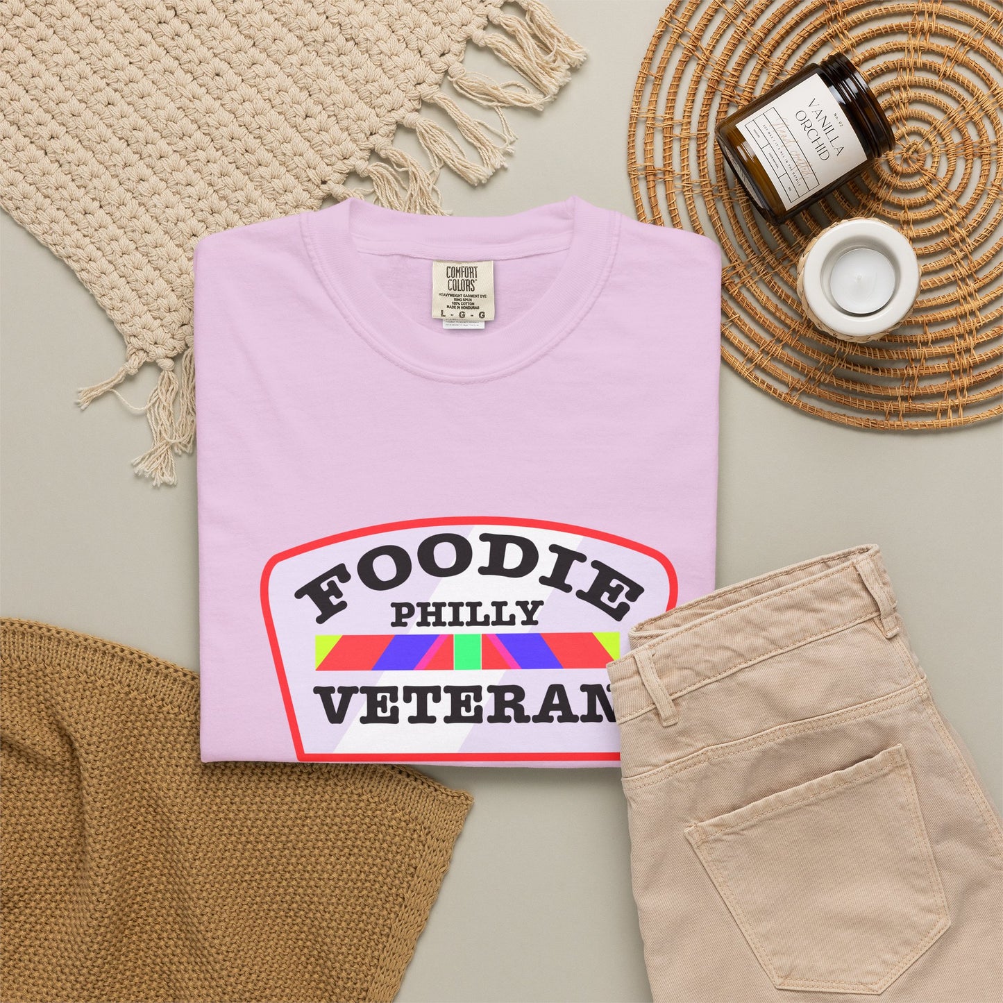 L.O.E.F Foodie Veteran PHILLY Unisex Tee Shirt (Soft Pink)