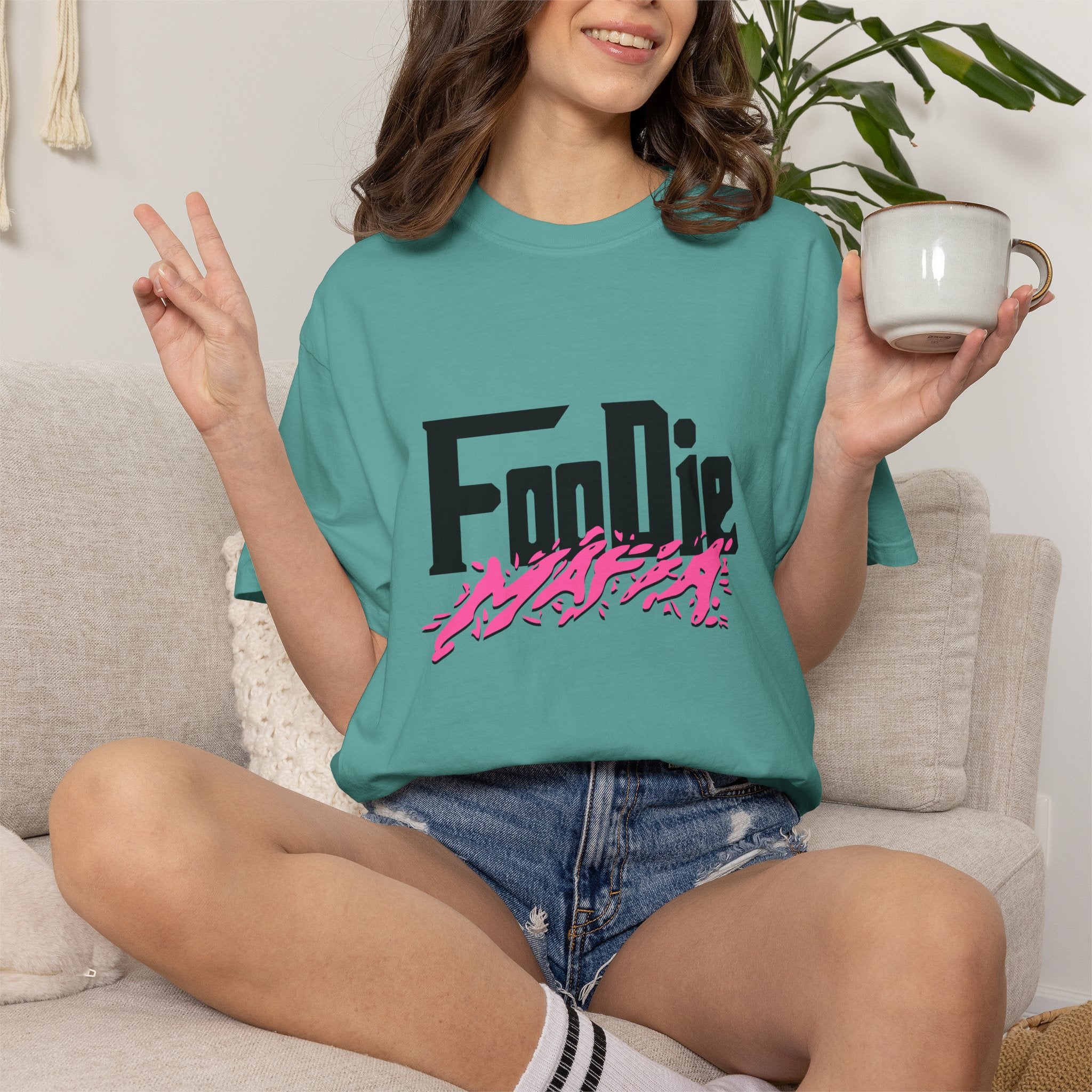 L.O.E.F Foodie Mafia Tee Shirt (Hot Pink)