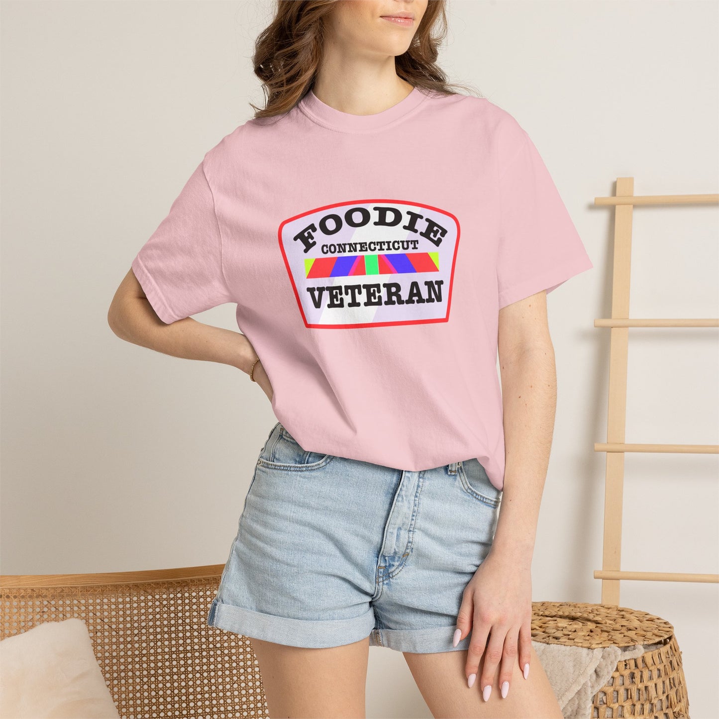 L.O.E.F Foodie Veteran CONNECTICUT Unisex Tee Shirt (Soft Pink)