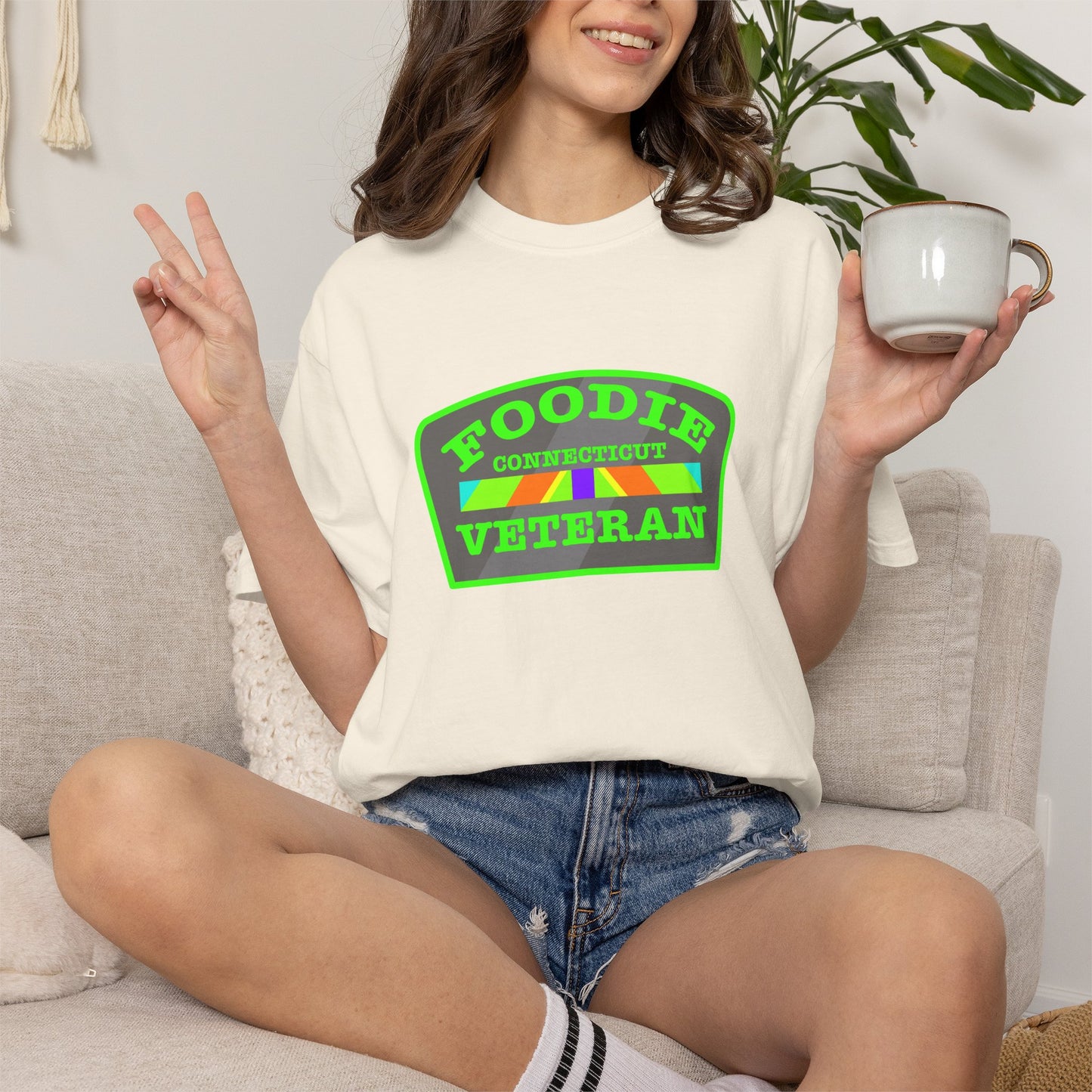 L.O.E.F Foodie Veteran CONNECTICUT Unisex Tee Shirt (Neon Green)