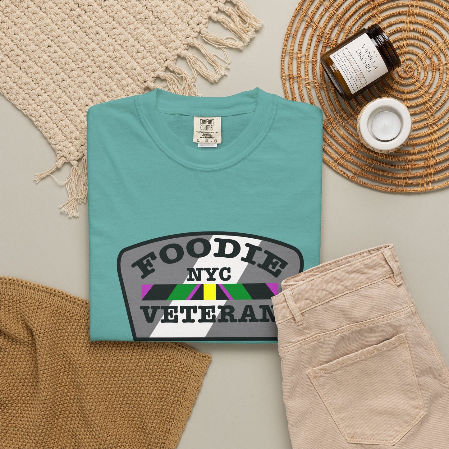 L.O.E.F Foodie Veteran NYC Unisex Tee Shirt (Gray)