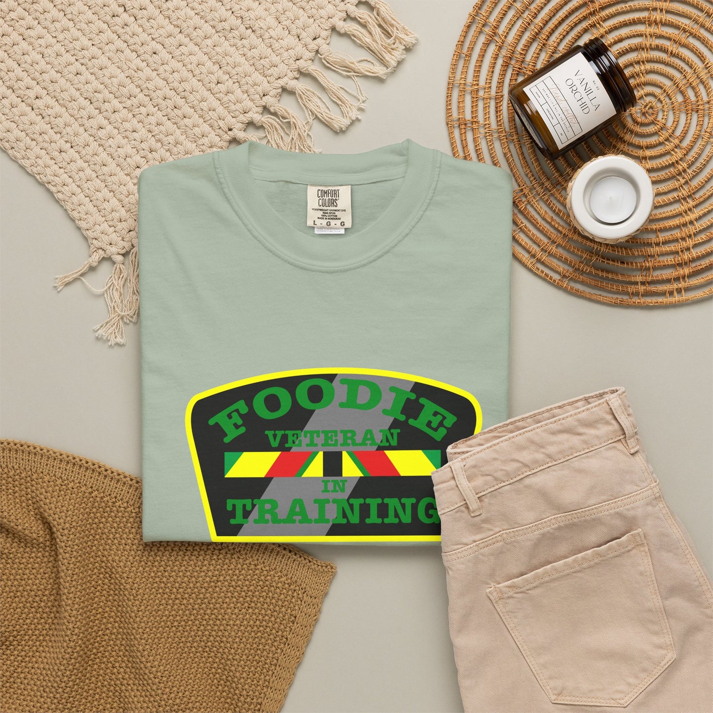 L.O.E.F Foodie Veteran IN TRAINING Unisex Tee Shirt (Green)