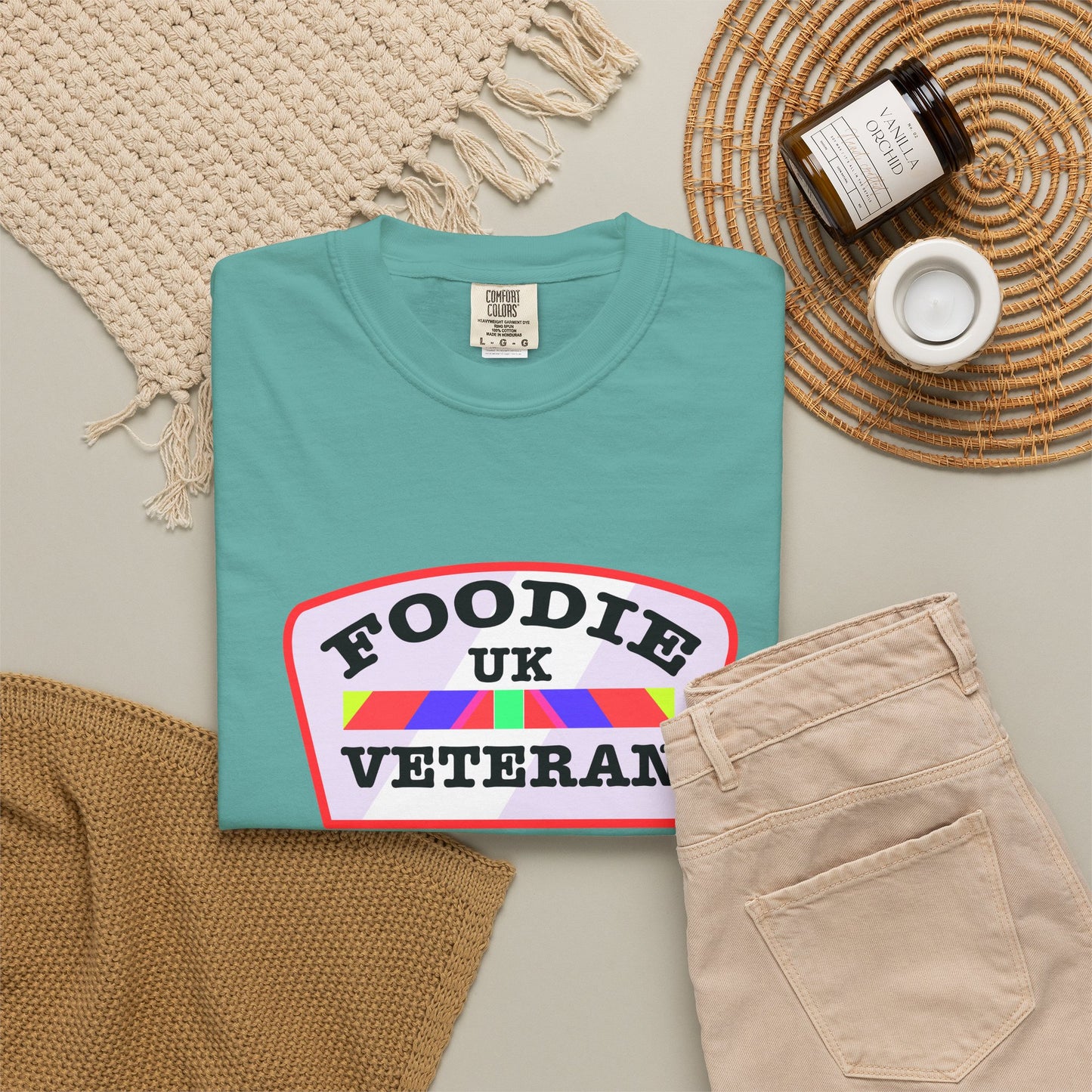 L.O.E.F Foodie Veteran UK Unisex Tee Shirt (Soft Pink)