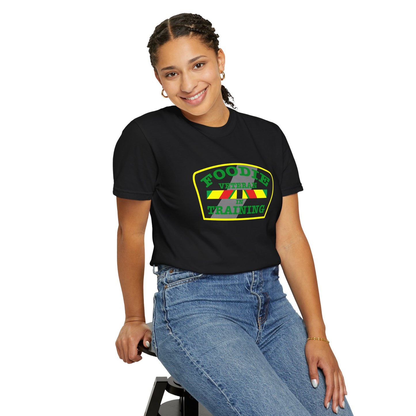 L.O.E.F Foodie Veteran IN TRAINING Unisex Tee Shirt (Green)