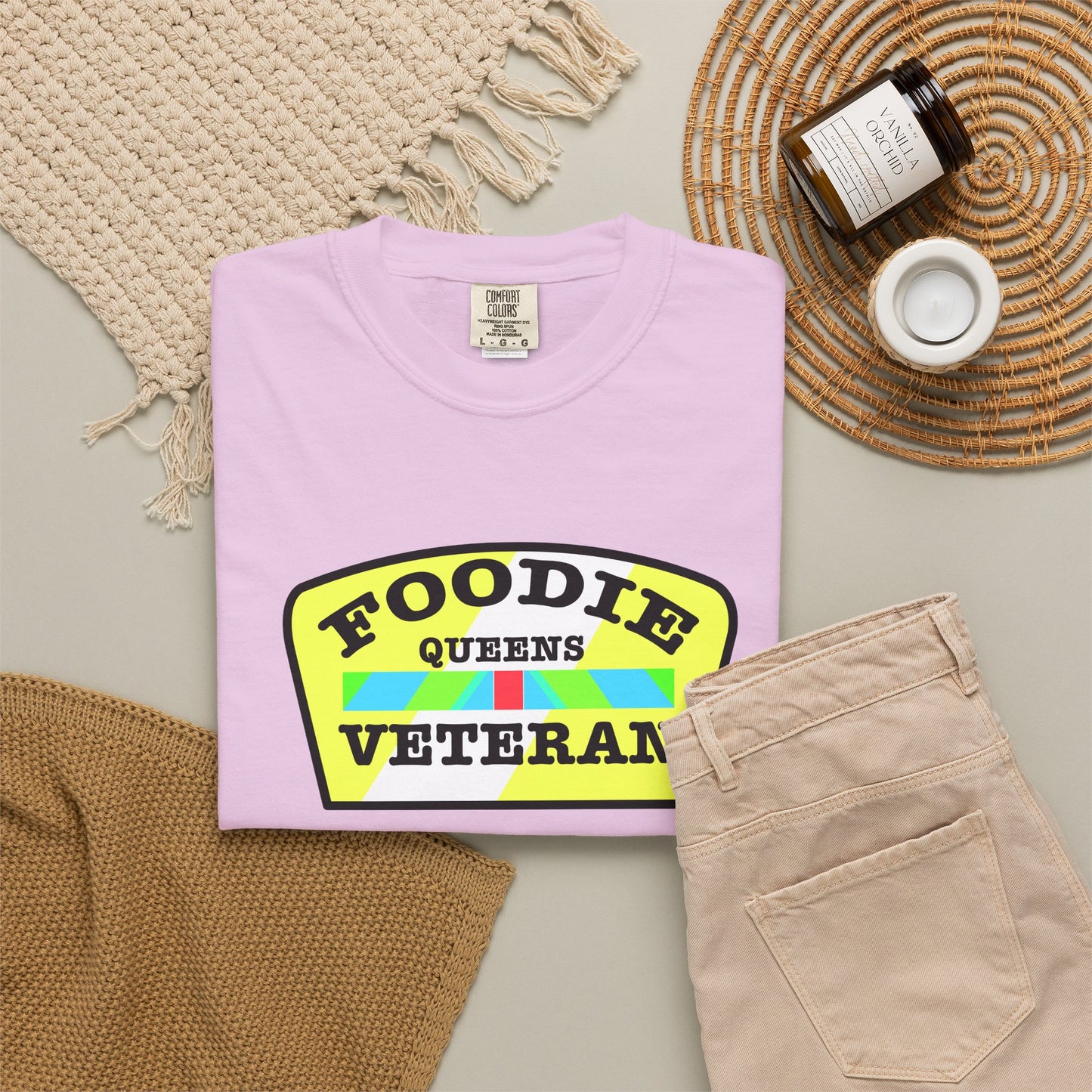 L.O.E.F Foodie Veteran QUEENS Unisex Tee Shirt (Yellow and Black)