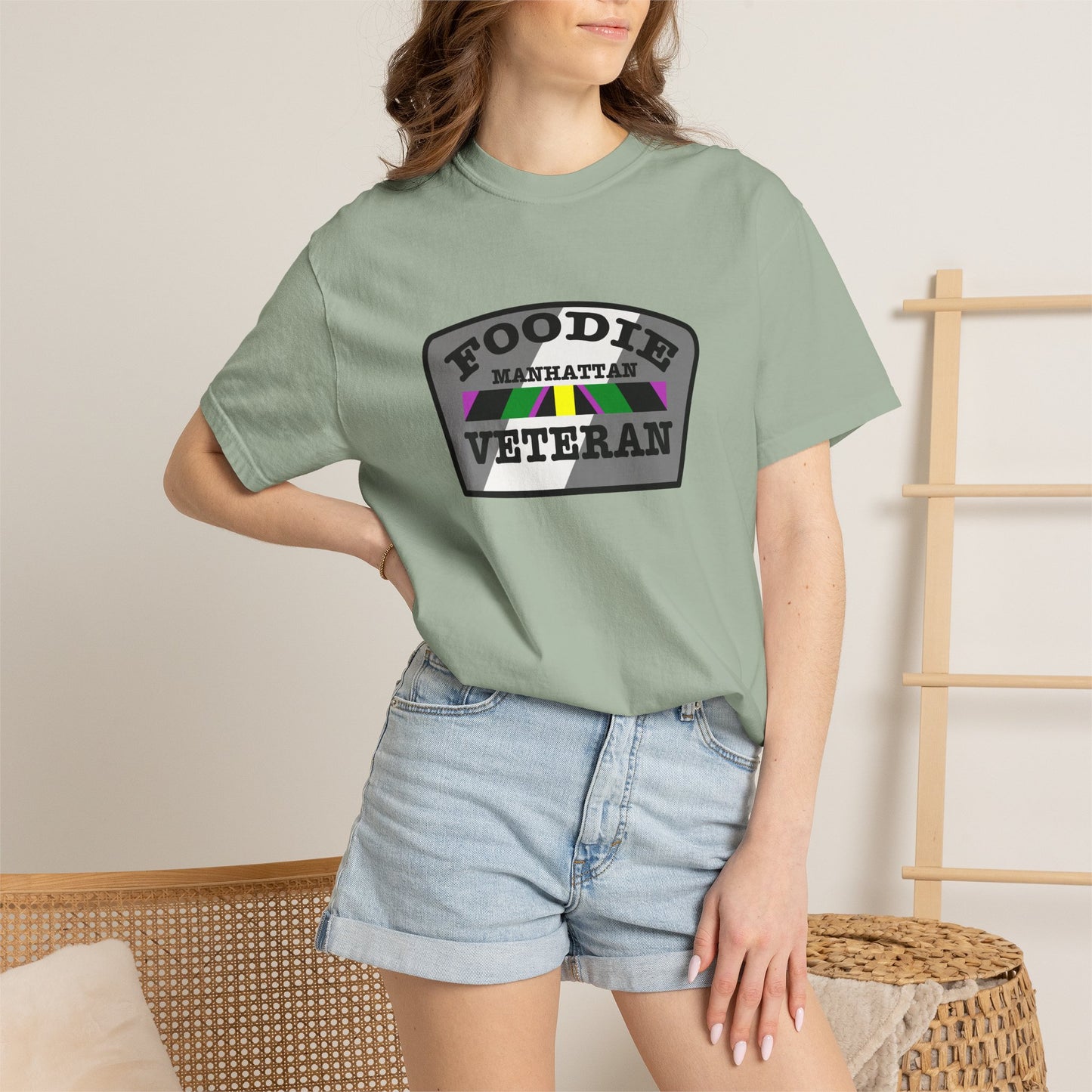 L.O.E.F Foodie Veteran Manhattan Unisex Tee Shirt (Gray)