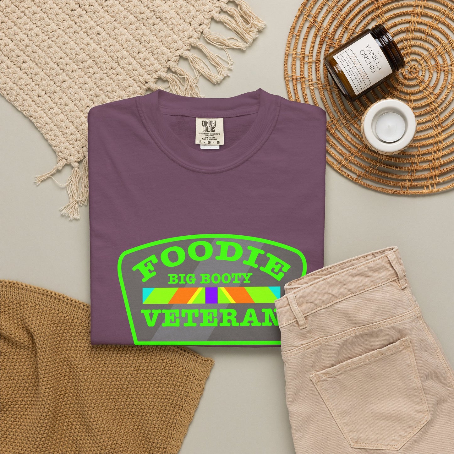 L.O.E.F Foodie Veteran BIG BOOTY Unisex Tee Shirt (Green)