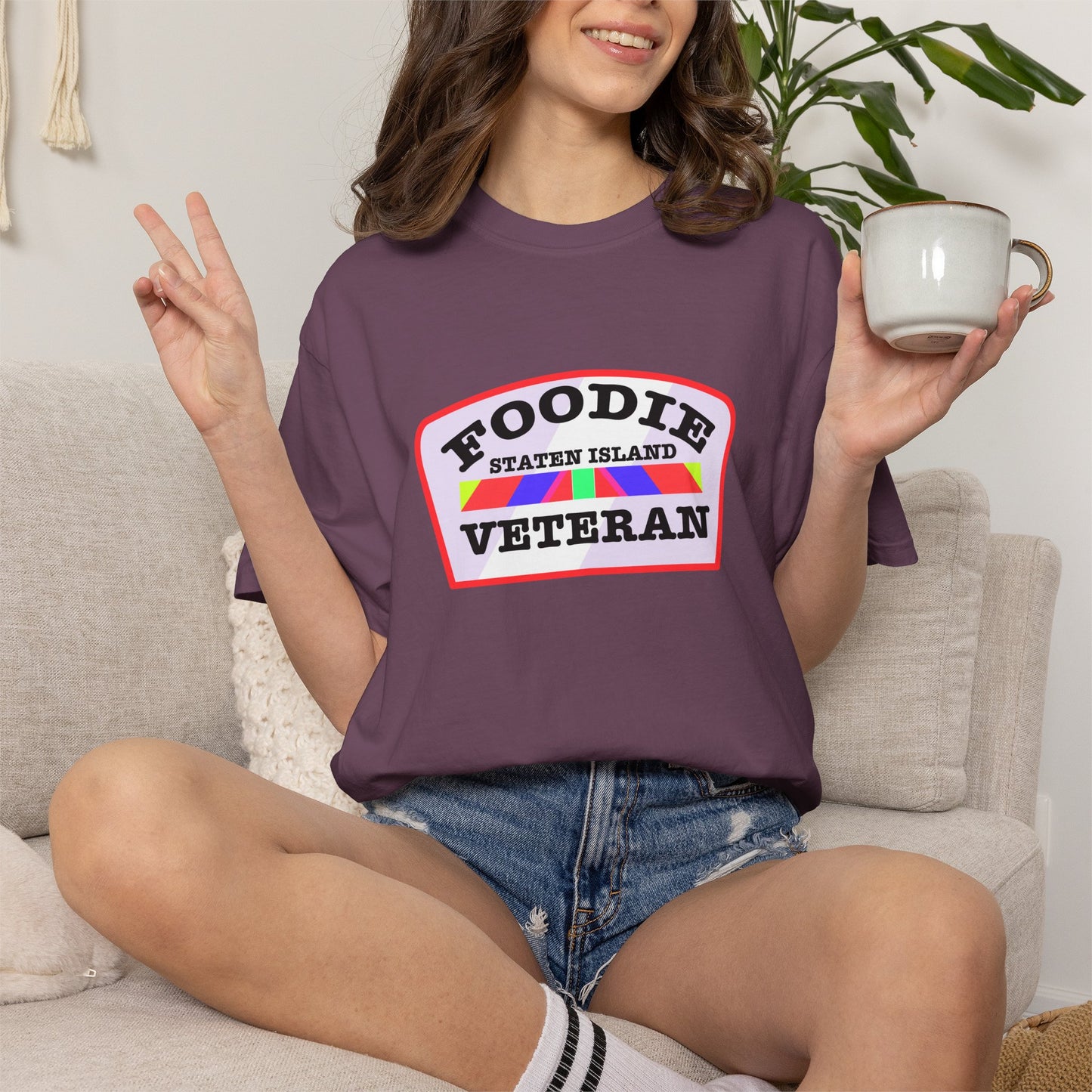 L.O.E.F Foodie Veteran STATEN ISLAND Unisex Tee Shirt (Soft Pink)