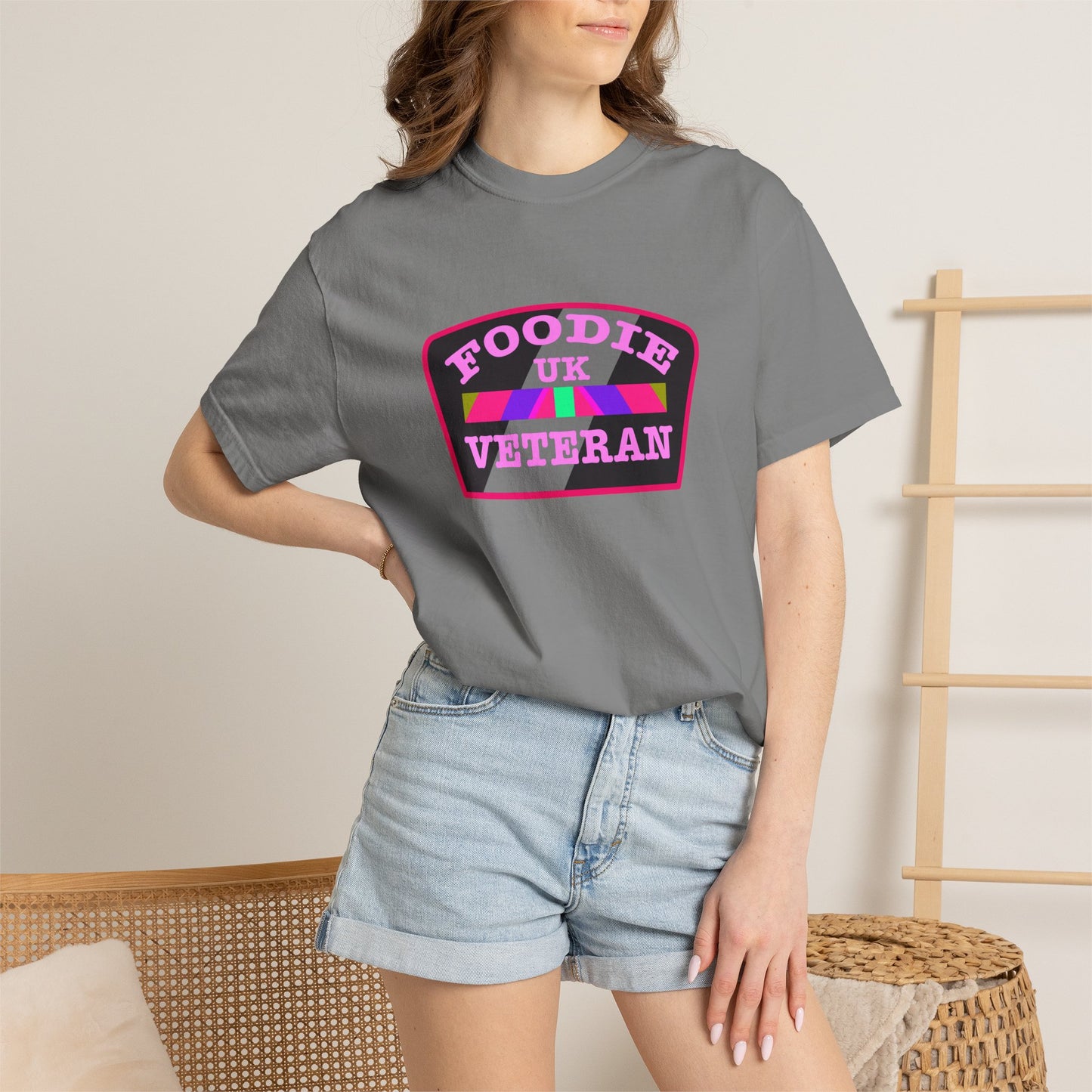 L.O.E.F Foodie Veteran UK Unisex Tee Shirt (Pink)