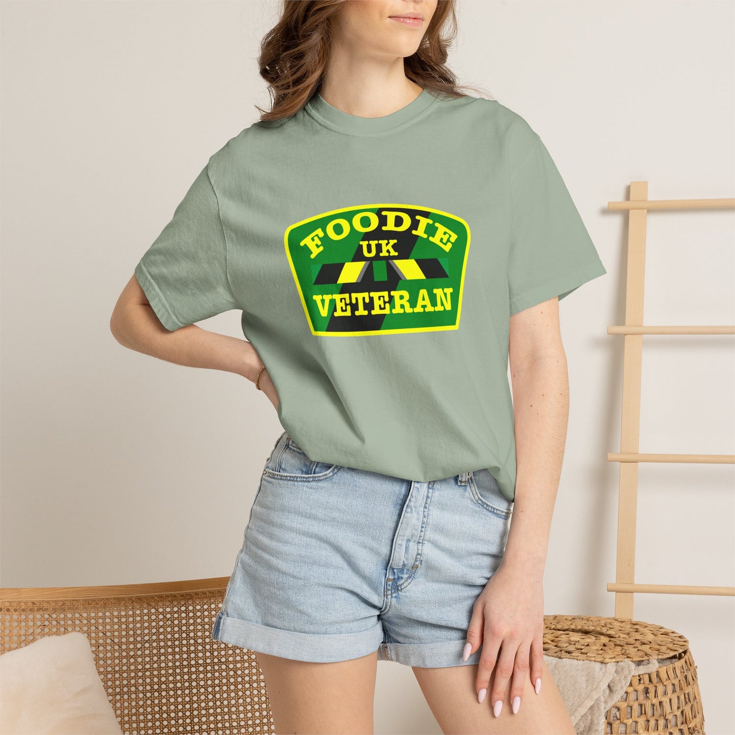 L.O.E.F Foodie Veteran UK Unisex Tee Shirt (Yellow and Green)