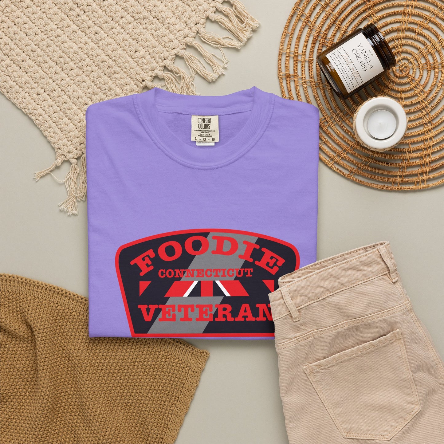 L.O.E.F Foodie Veteran CONNECTICUT Unisex Tee Shirt (Red)