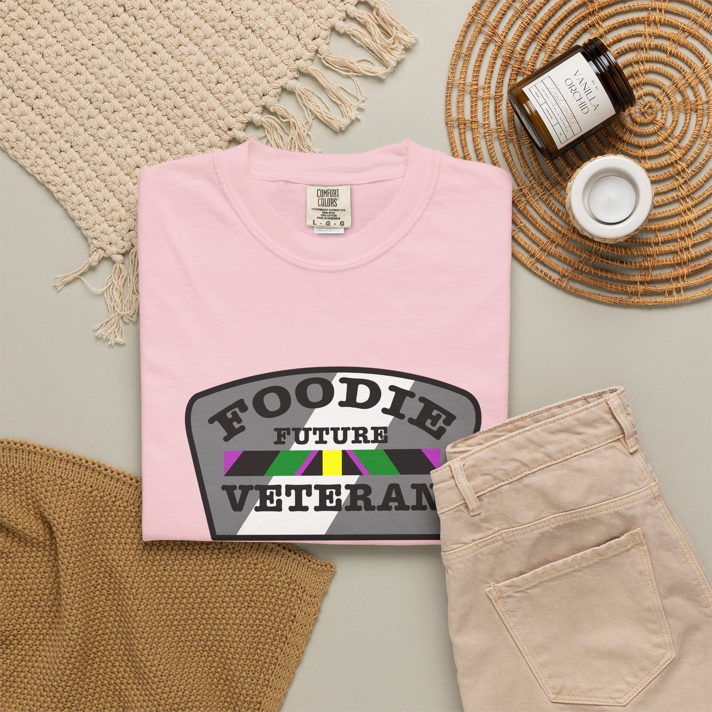 L.O.E.F Foodie Veteran FUTURE Unisex Tee Shirt (Gray)