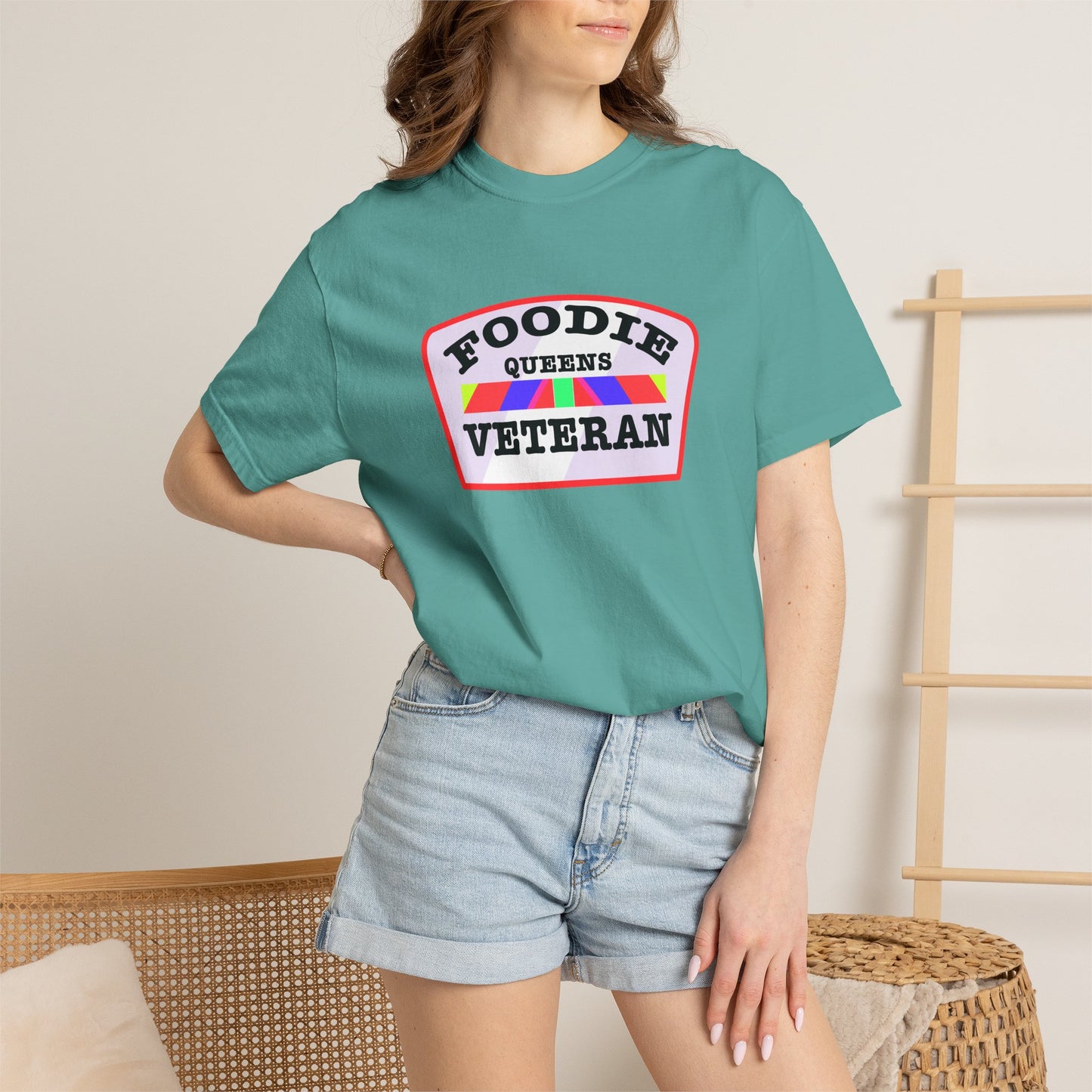 L.O.E.F Foodie Veteran QUEENS Unisex Tee Shirt (Soft Pink)