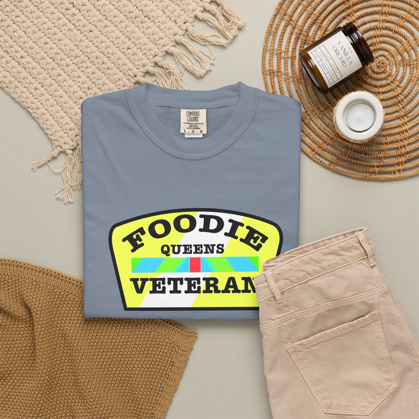 L.O.E.F Foodie Veteran QUEENS Unisex Tee Shirt (Yellow and Black)