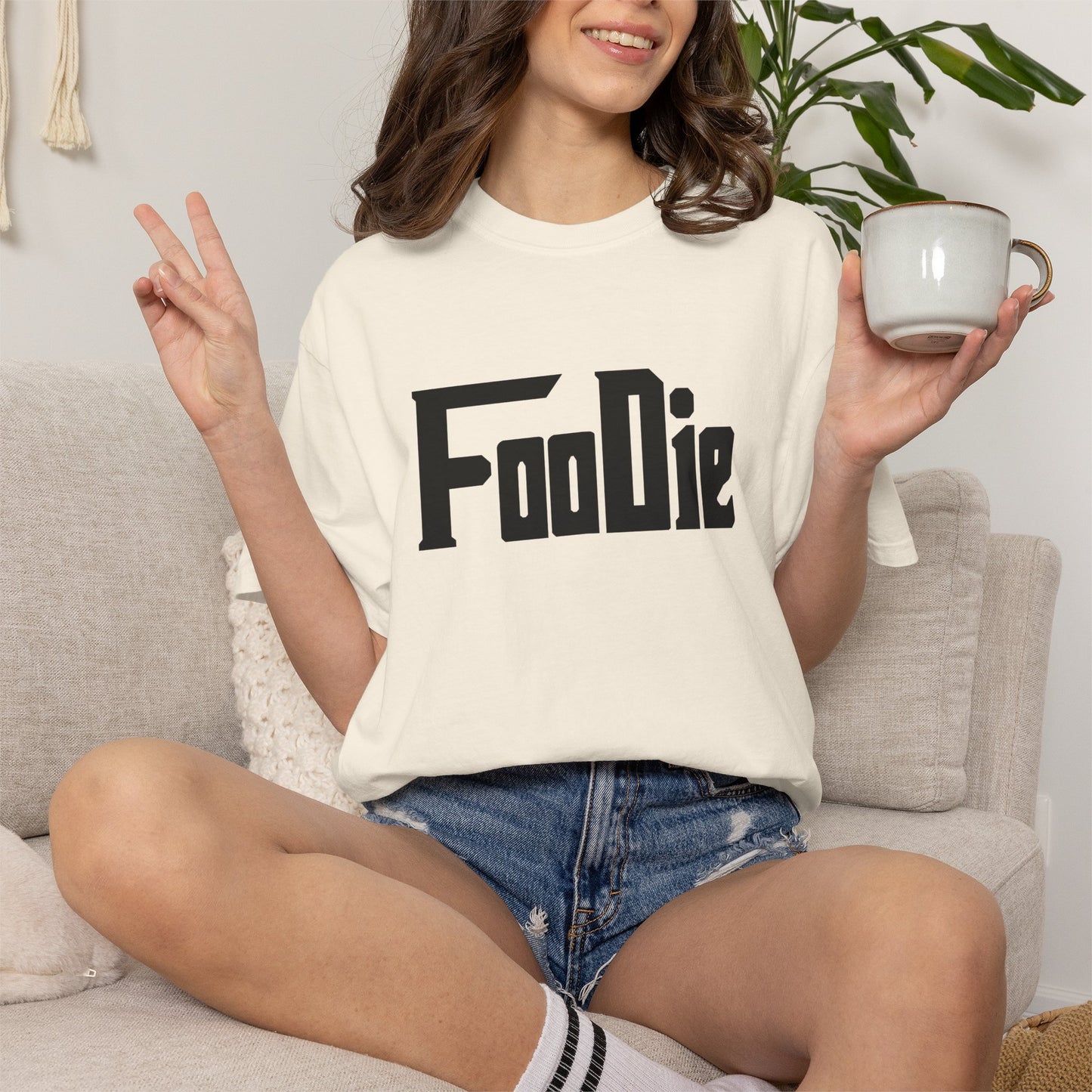 LO.E.F Foodie Unisex Tee Shirt (Black)