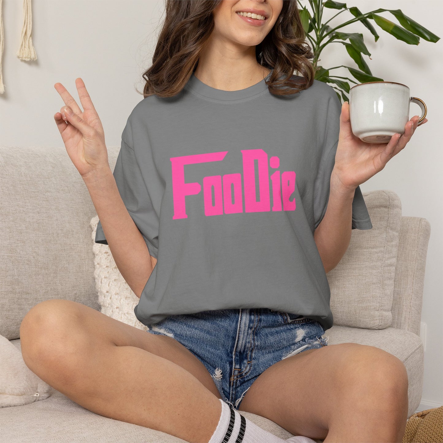 L.O.E.F Foodie Unisex Tee Shirt (Pink)