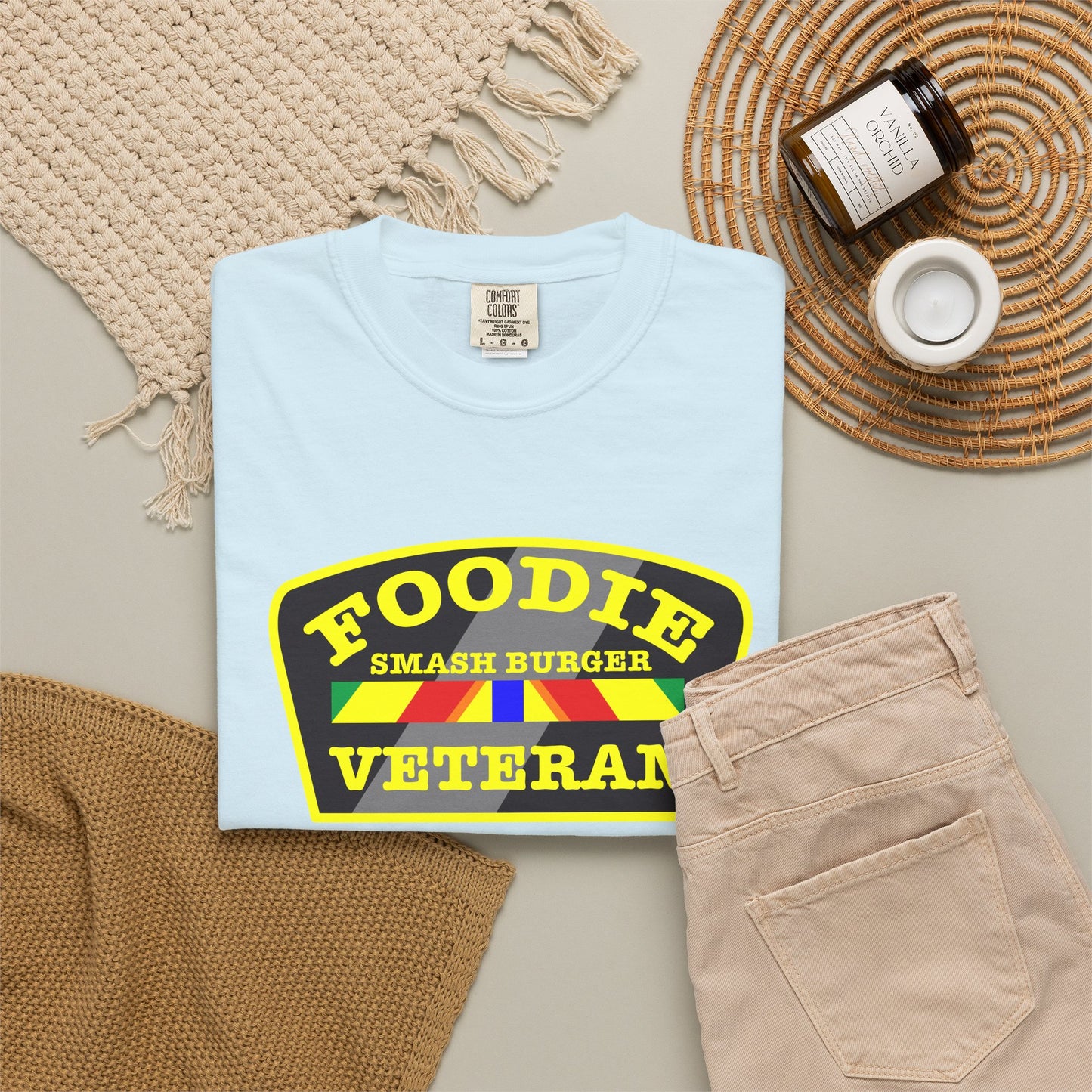 L.O.E.F Foodie Veteran SMASH BURGER Unisex Tee Shirt (Yellow)