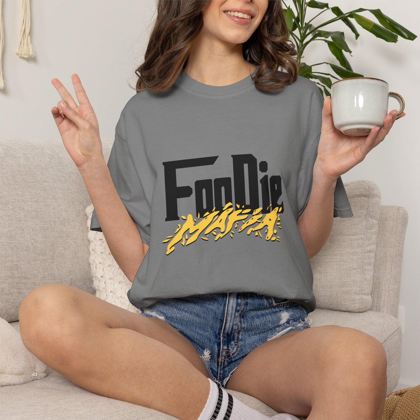 L.O.E.F Foodie Mafia Tee-Shirt (Mustard)