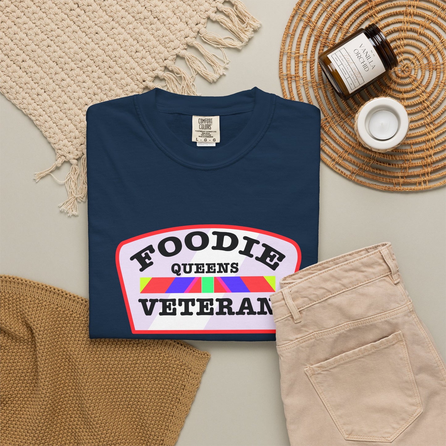 L.O.E.F Foodie Veteran QUEENS Unisex Tee Shirt (Soft Pink)