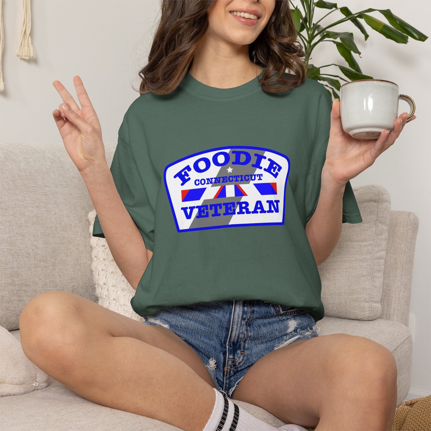 L.O.E.F Foodie Veteran CONNECTICUT Unisex Tee Shirt (Blue)