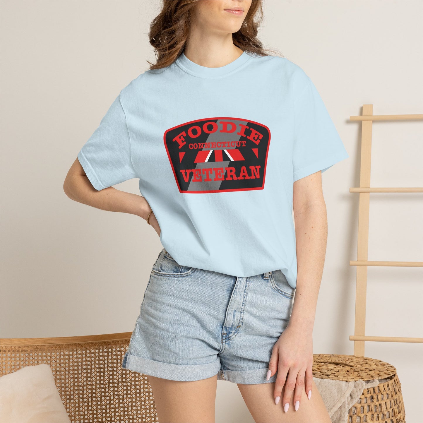 L.O.E.F Foodie Veteran CONNECTICUT Unisex Tee Shirt (Red)