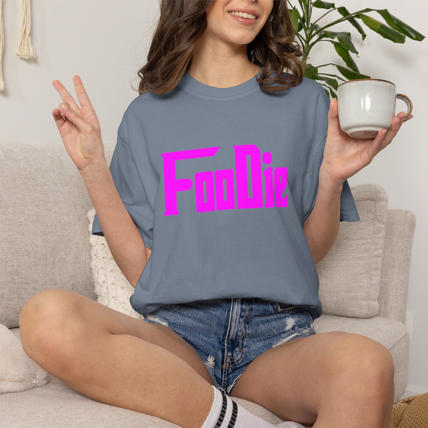 L.O.E.F Foodie Unisex Tee Shirt (Fuchsia)