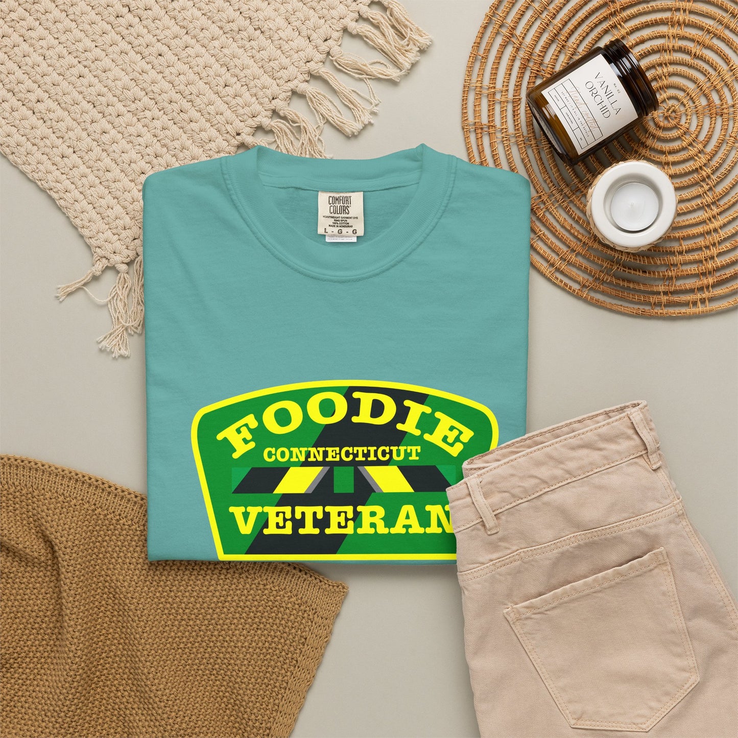 L.O.E.F Foodie Veteran CONNECTICUT Unisex Tee Shirt (Yellow)