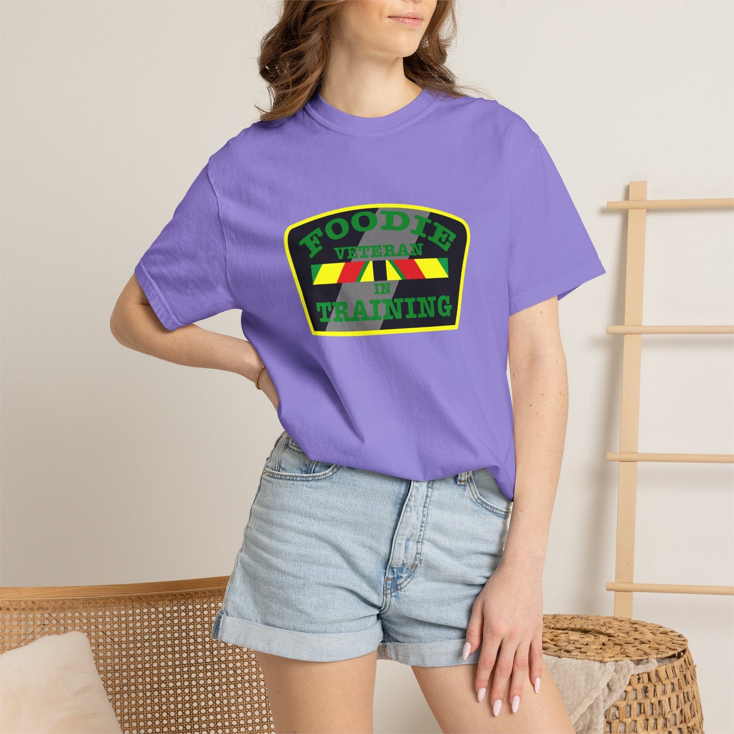 L.O.E.F Foodie Veteran IN TRAINING Unisex Tee Shirt (Green)