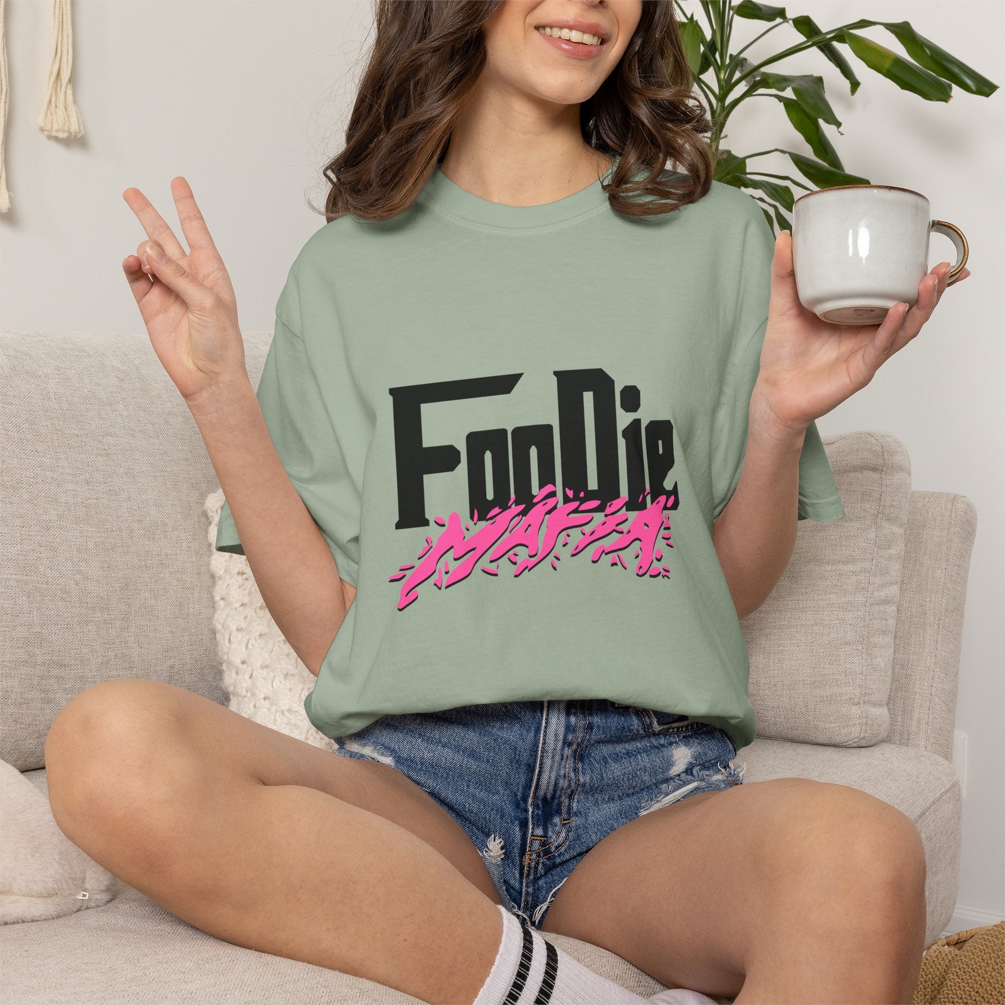 L.O.E.F Foodie Mafia Tee Shirt (Hot Pink)