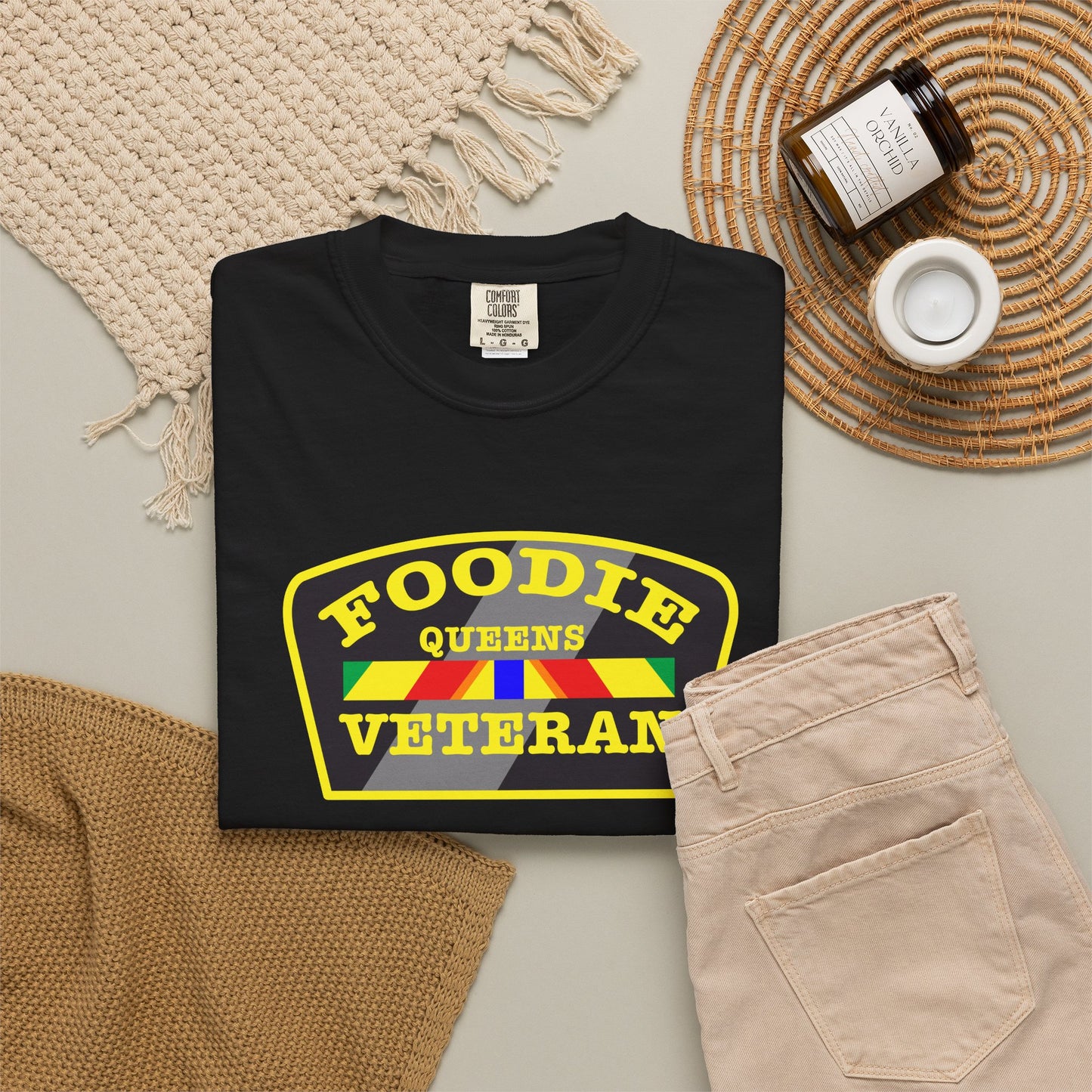 L.O.E.F Foodie Veteran QUEENS Unisex Tee Shirt (Yellow)