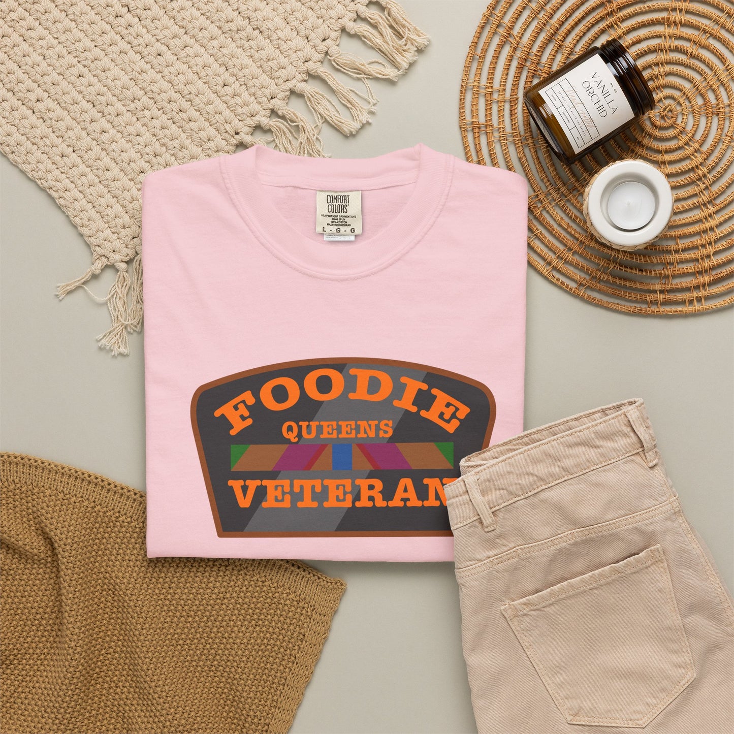 L.O.E.F Foodie Veteran QUEENS Unisex Tee Shirt (Orange)