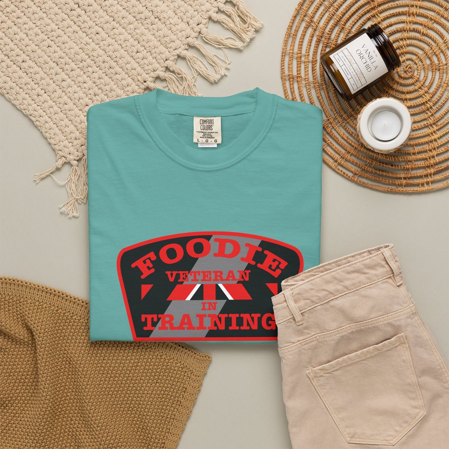 L.O.E.F Foodie Veteran IN TRAINING Unisex Tee Shirt (Red)