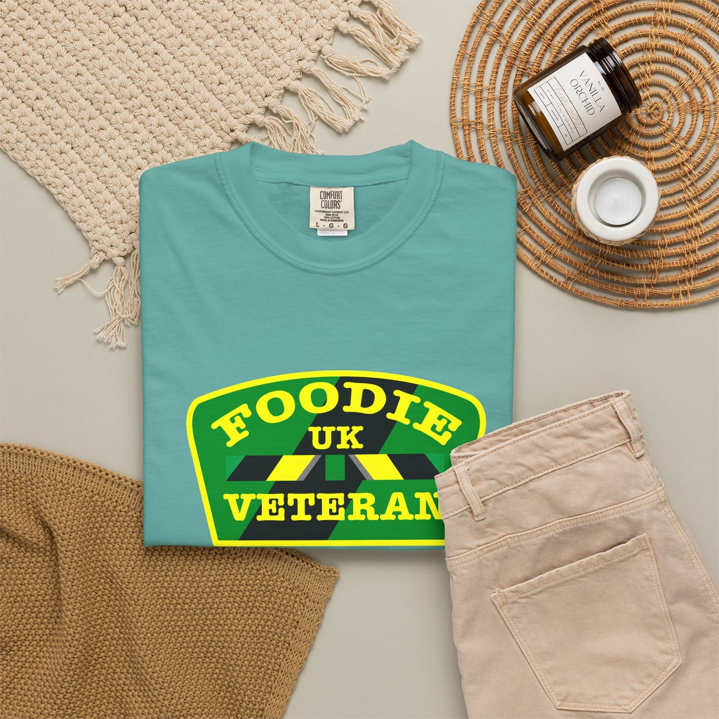 L.O.E.F Foodie Veteran UK Unisex Tee Shirt (Yellow and Green)