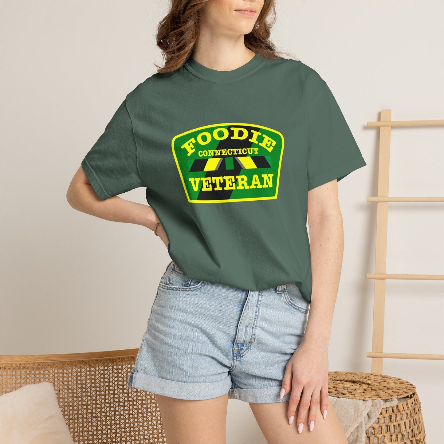 L.O.E.F Foodie Veteran CONNECTICUT Unisex Tee Shirt (Yellow)